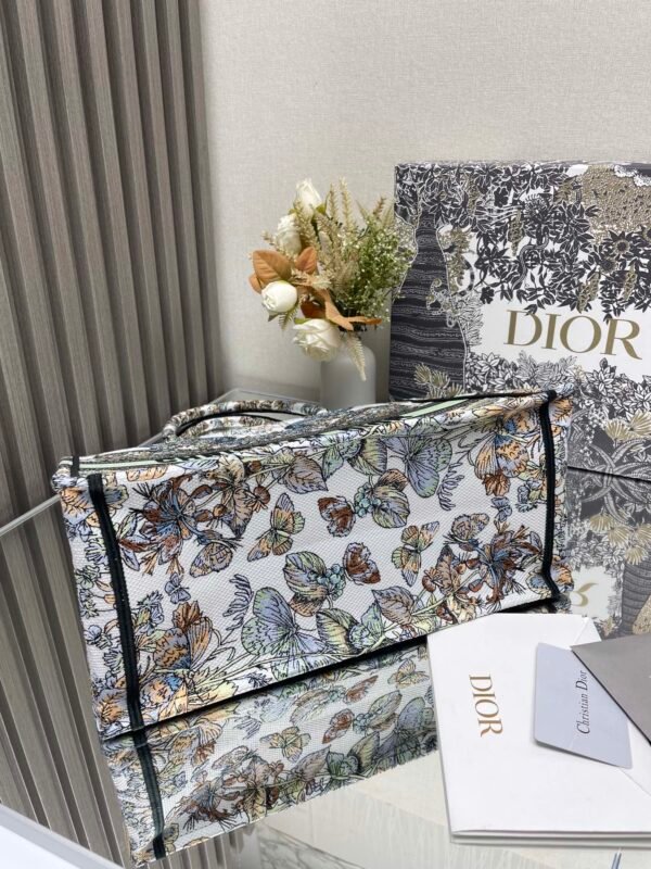 DIOR - Image 7
