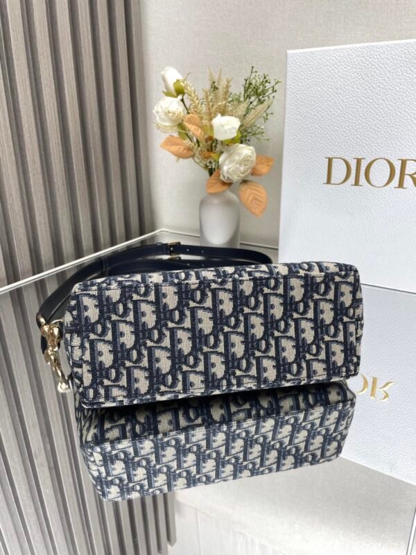DIOR - Image 7