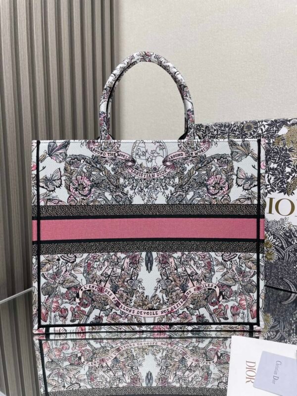 DIOR - Image 6