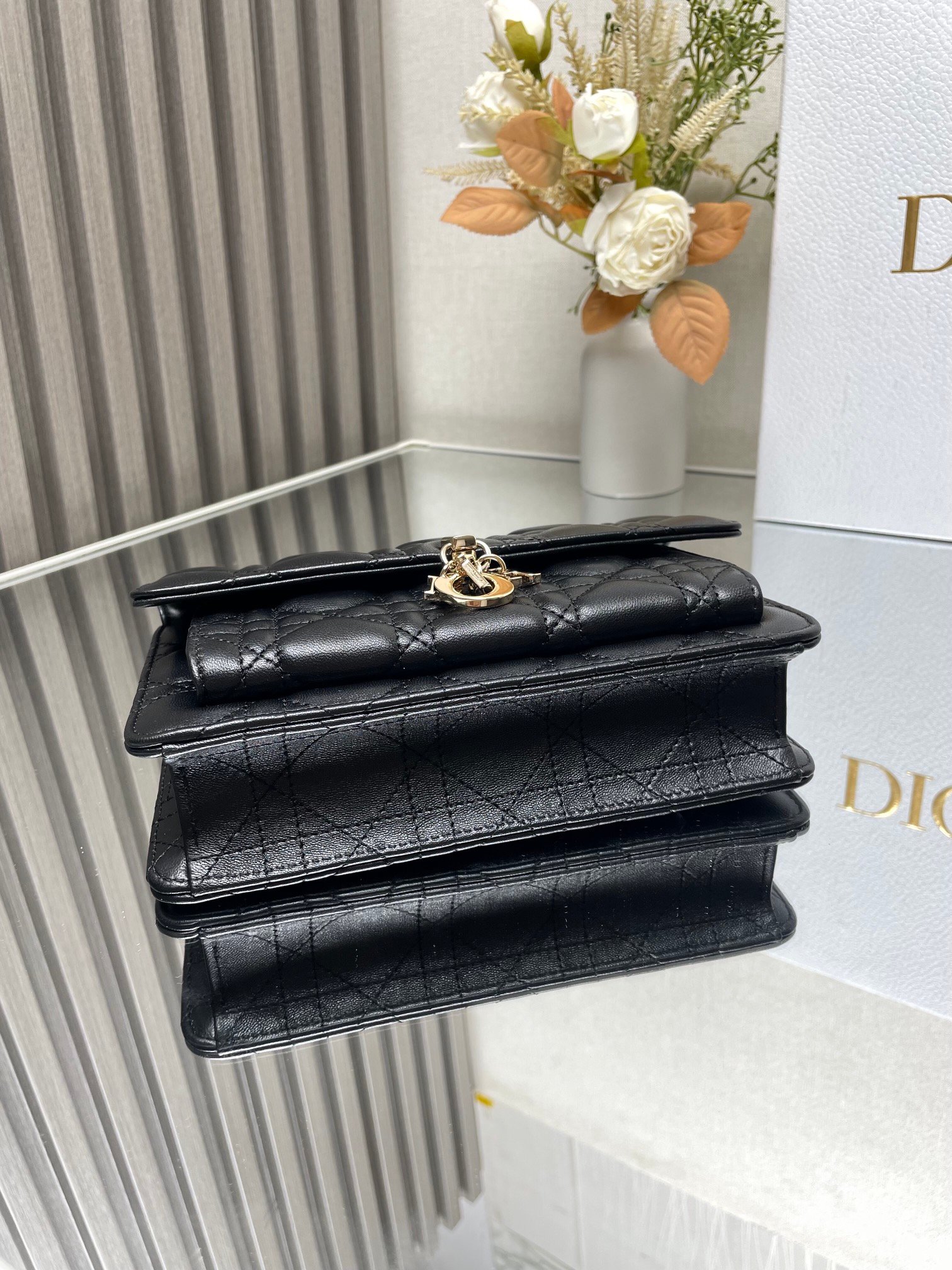 DIOR - Image 7