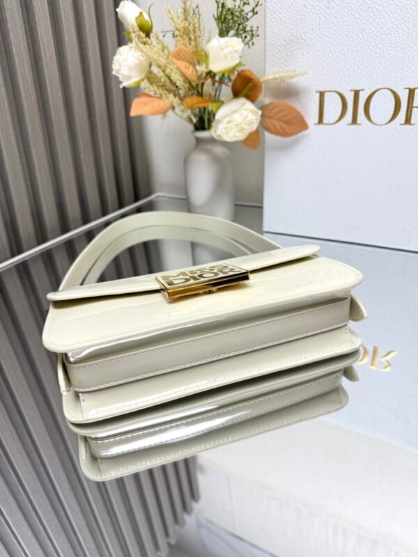 DIOR - Image 7