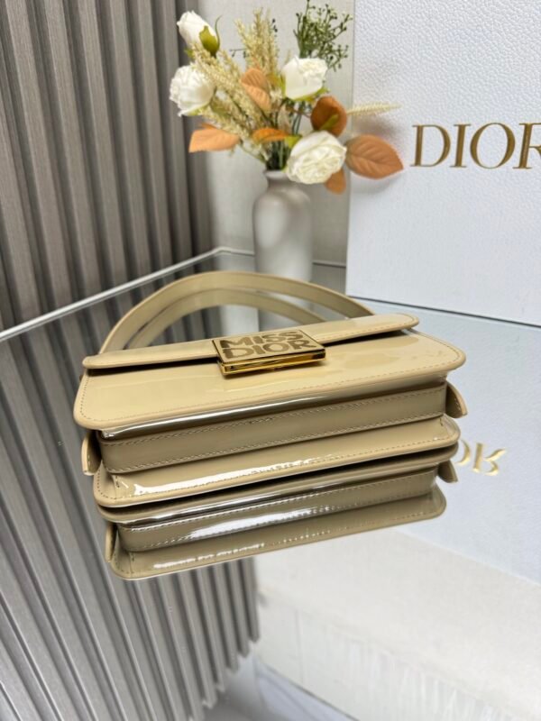 DIOR - Image 7