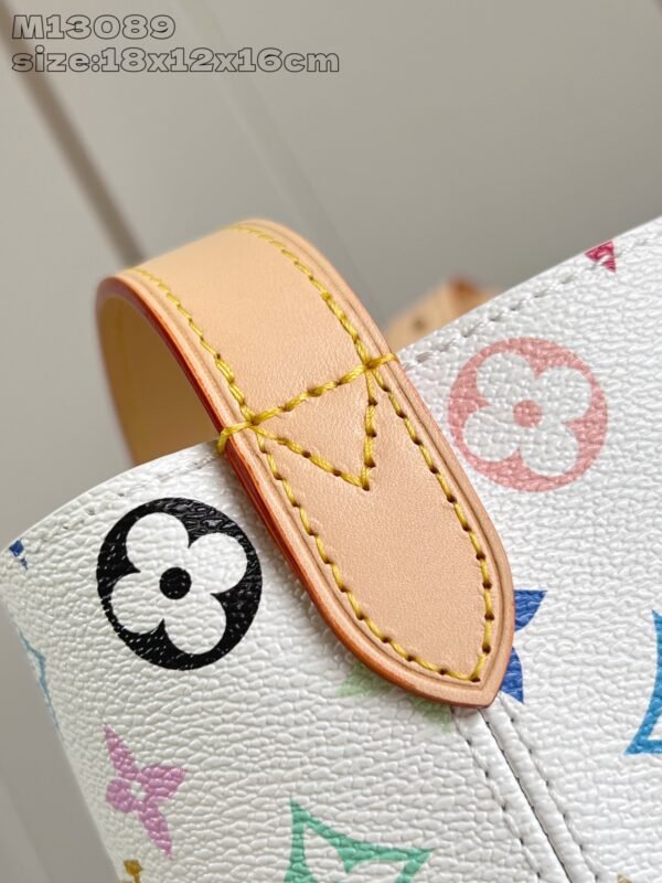 LV  M13089 - Image 7