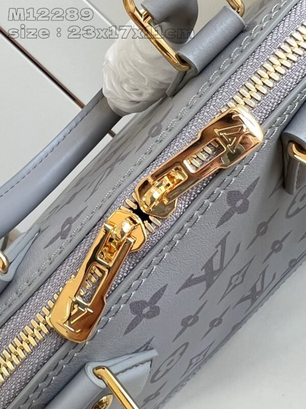 LV  M12289 - Image 7