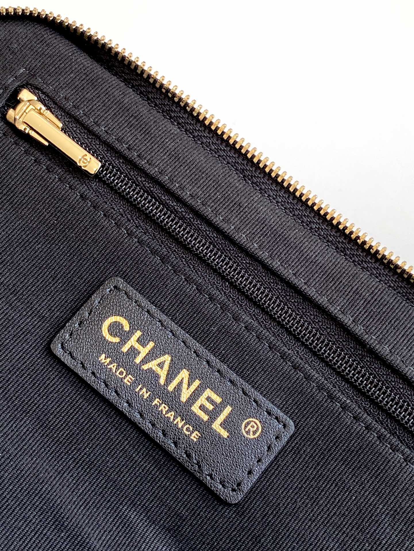 Chanel Bag - Image 7
