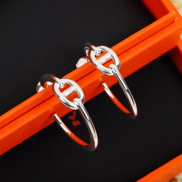Hermès