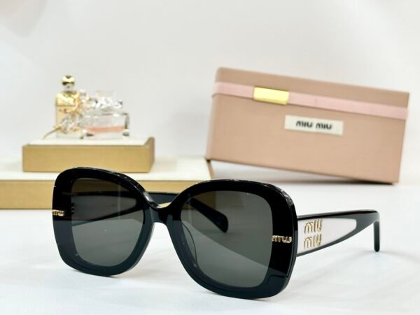 MIU MIU