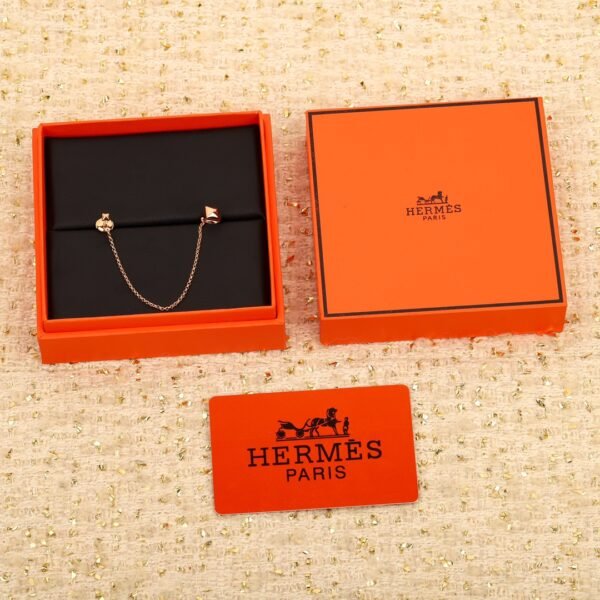 Hermès