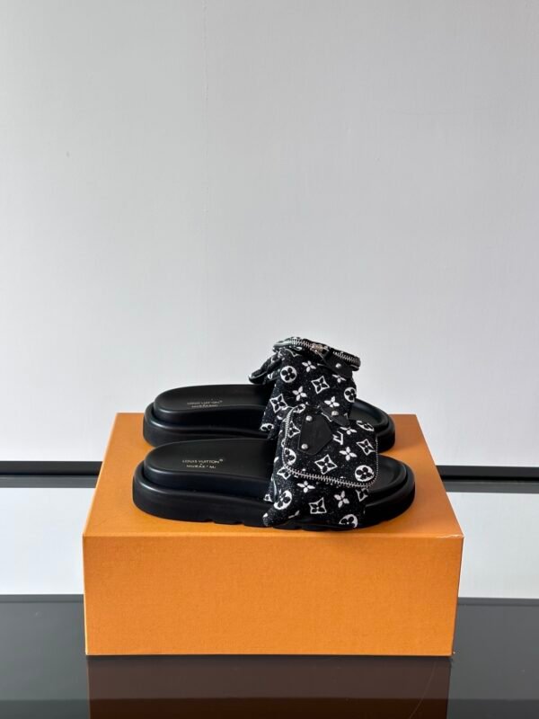 LV MAN - Image 2