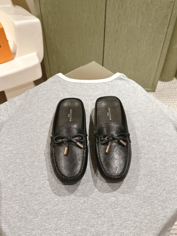LV women