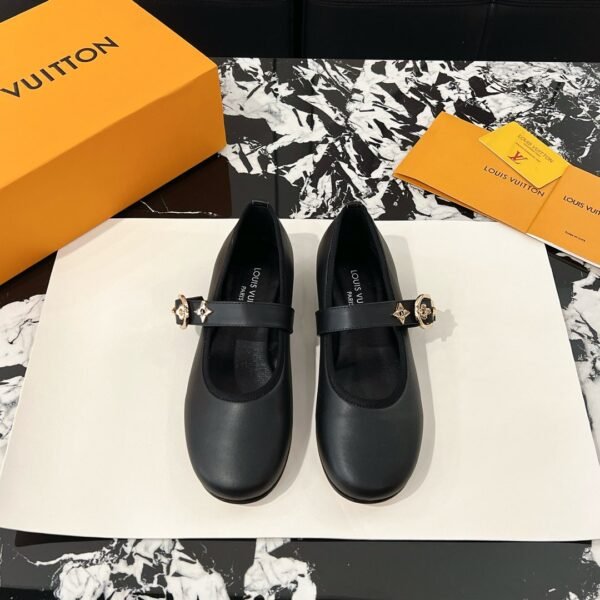 LV women
