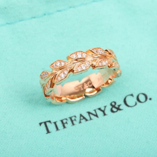 TIFFANY
