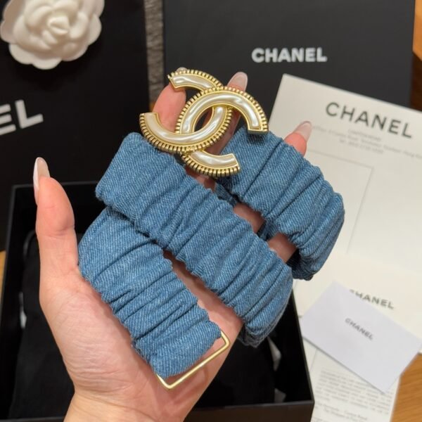 CHANEL BELT