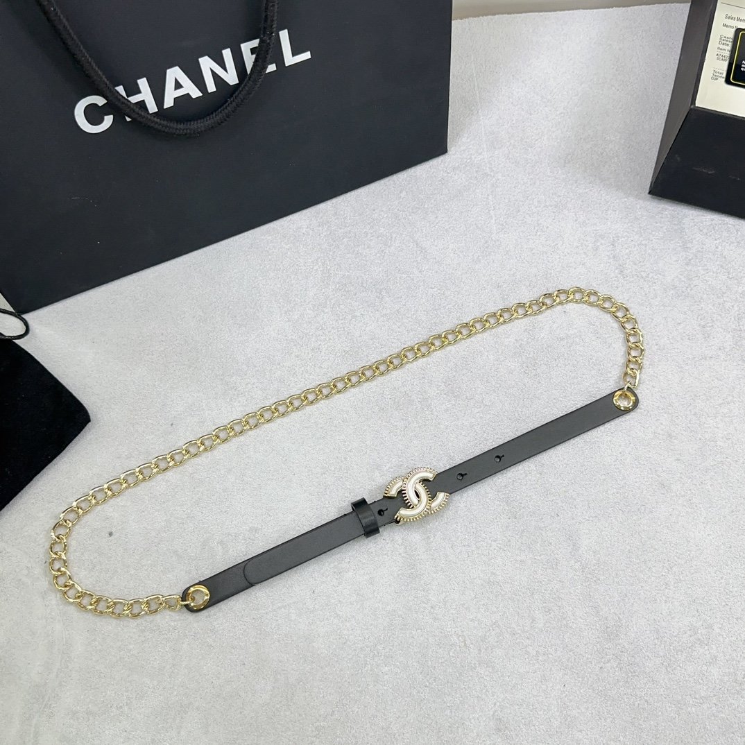CHANEL BELT