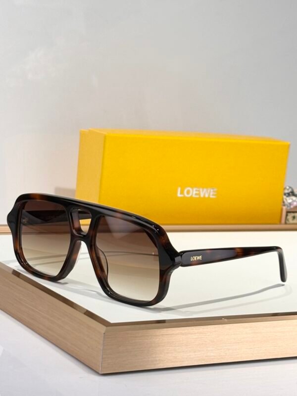 Loewe - Image 2