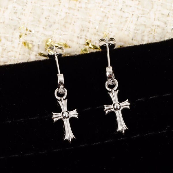 Chrome Hearts