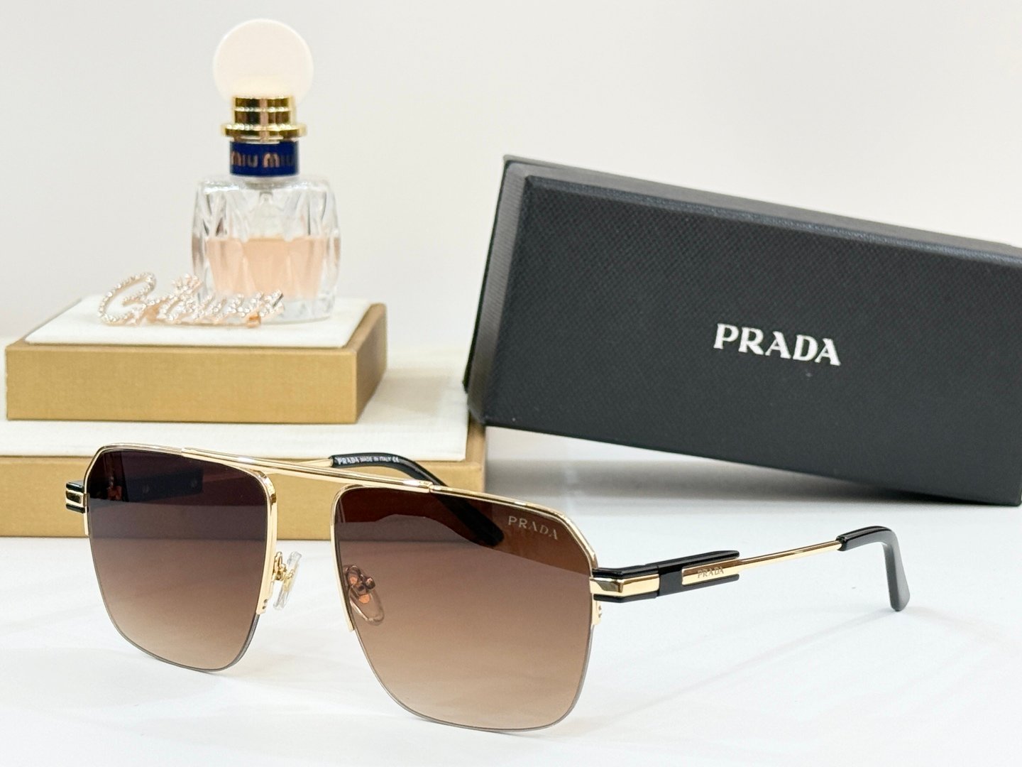 PRADA