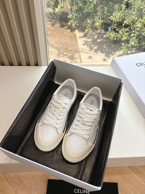 CELINE
