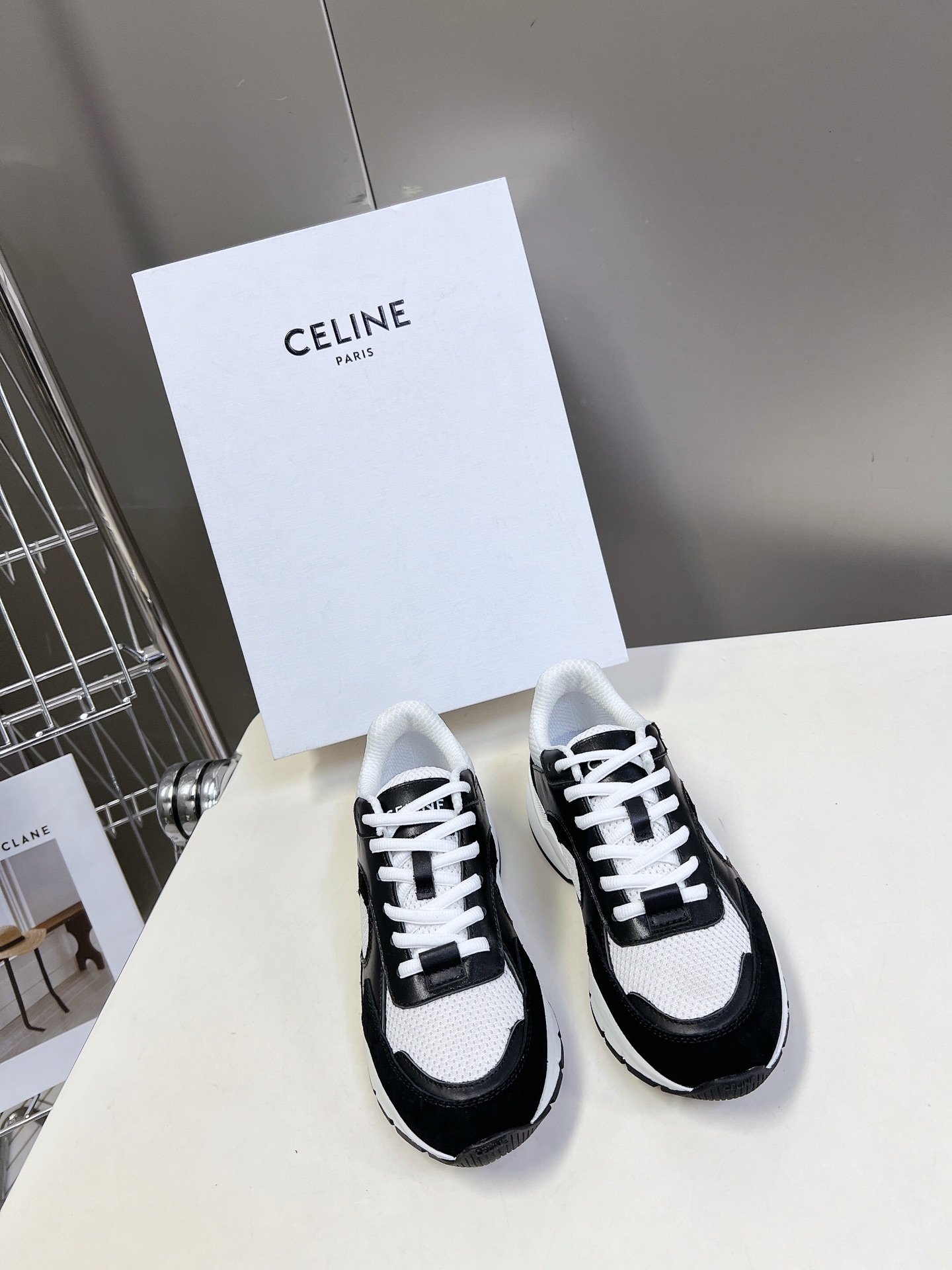 CELINE - Image 2