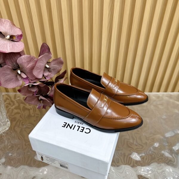 CELINE