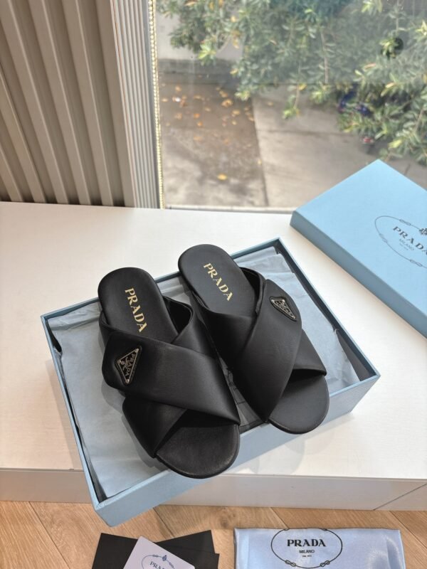 PRADA WOMEN
