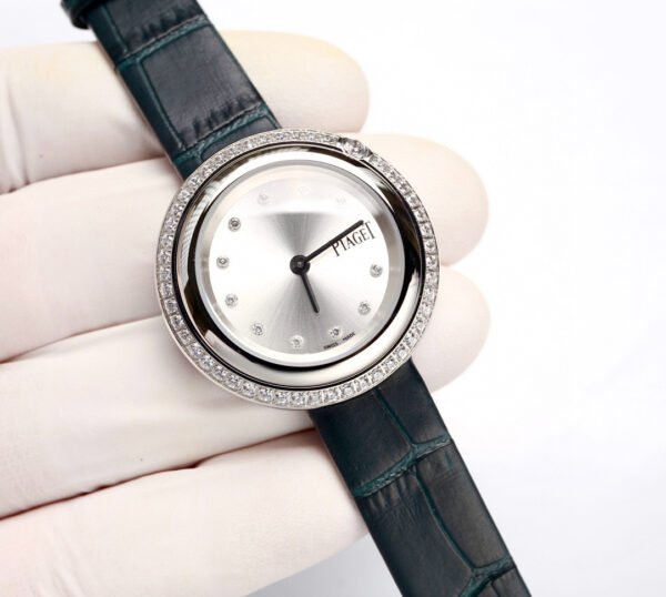 PIAGET
