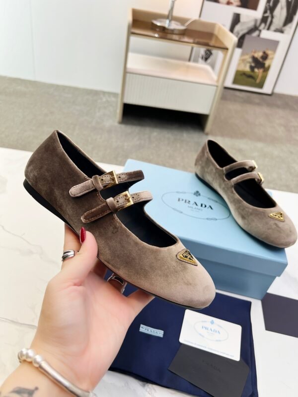PRADA WOMEN