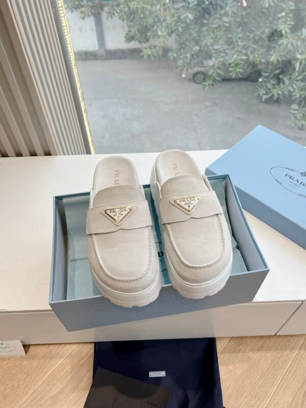 PRADA WOMEN
