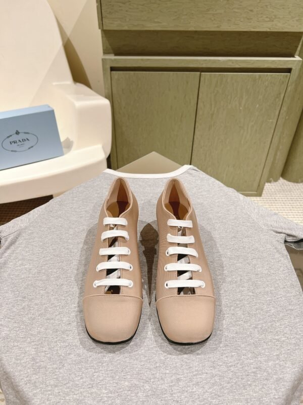 PRADA WOMEN