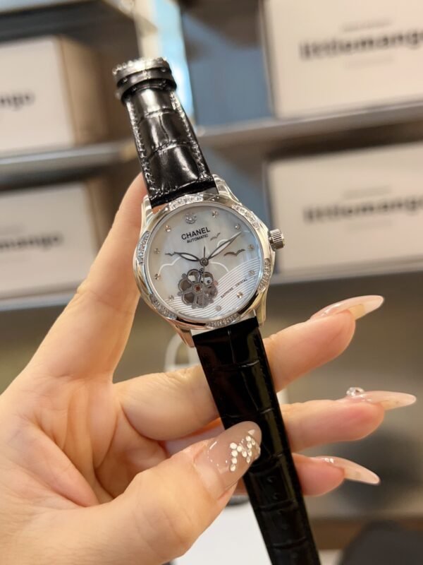CHANEL