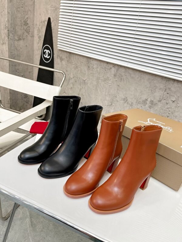Christian Louboutin - Image 2