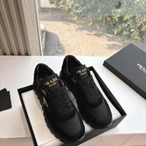 PRADA WOMEN