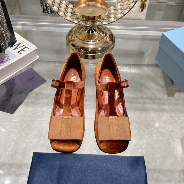 PRADA WOMEN