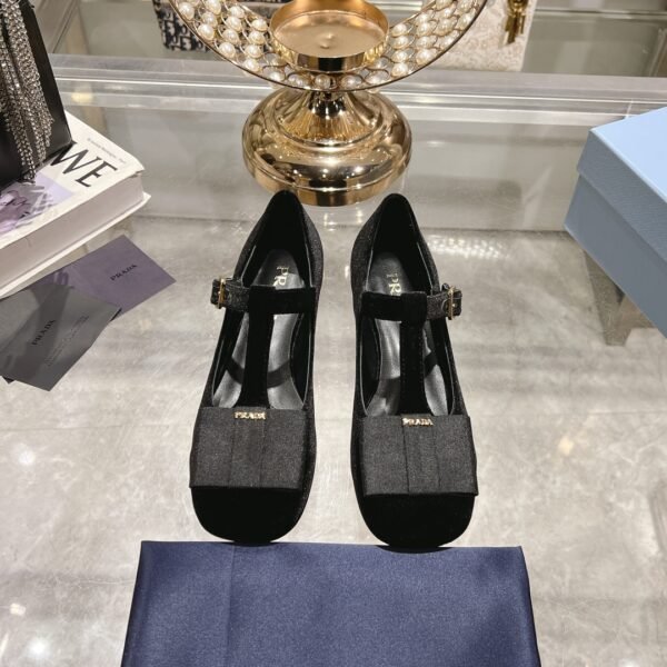 PRADA WOMEN