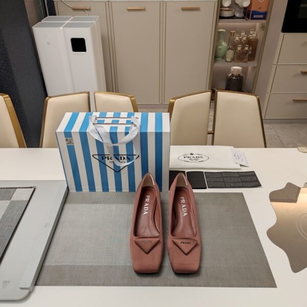 PRADA WOMEN