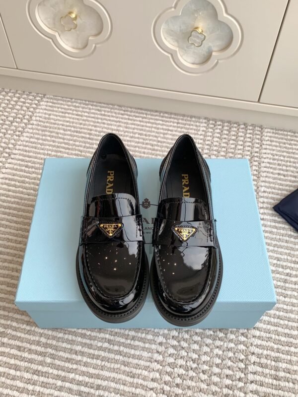 PRADA WOMEN
