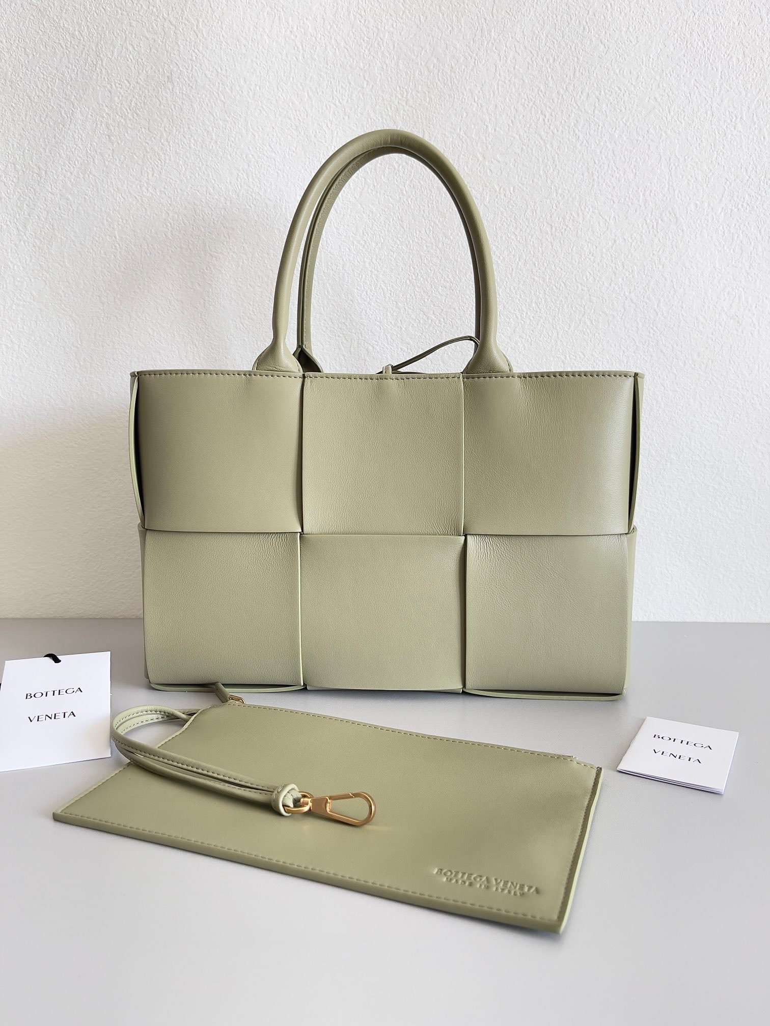 BOTTEGA VENETA