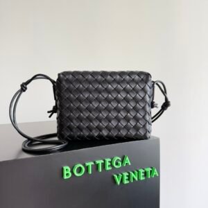 BOTTEGA VENETA