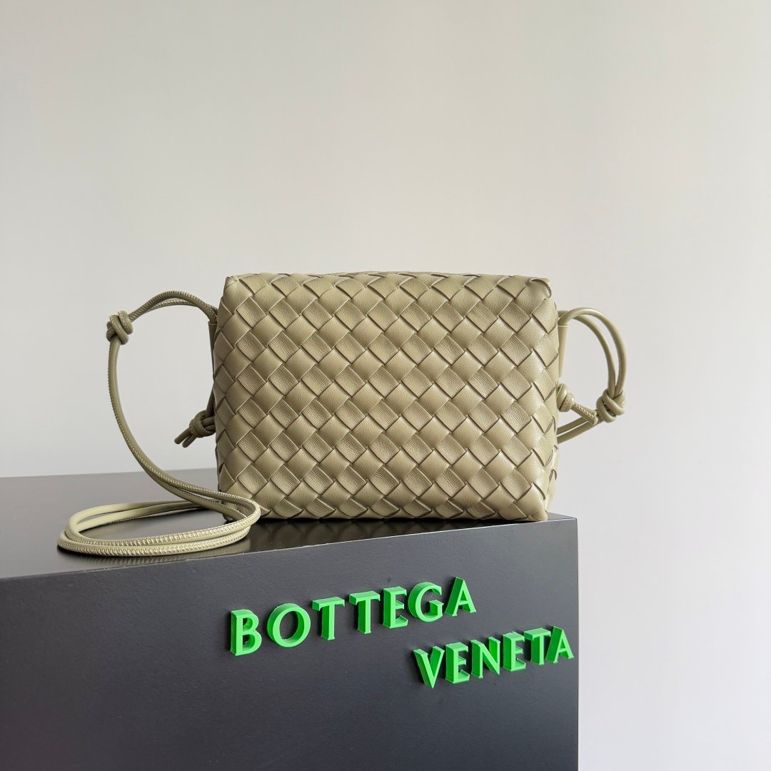 BOTTEGA VENETA