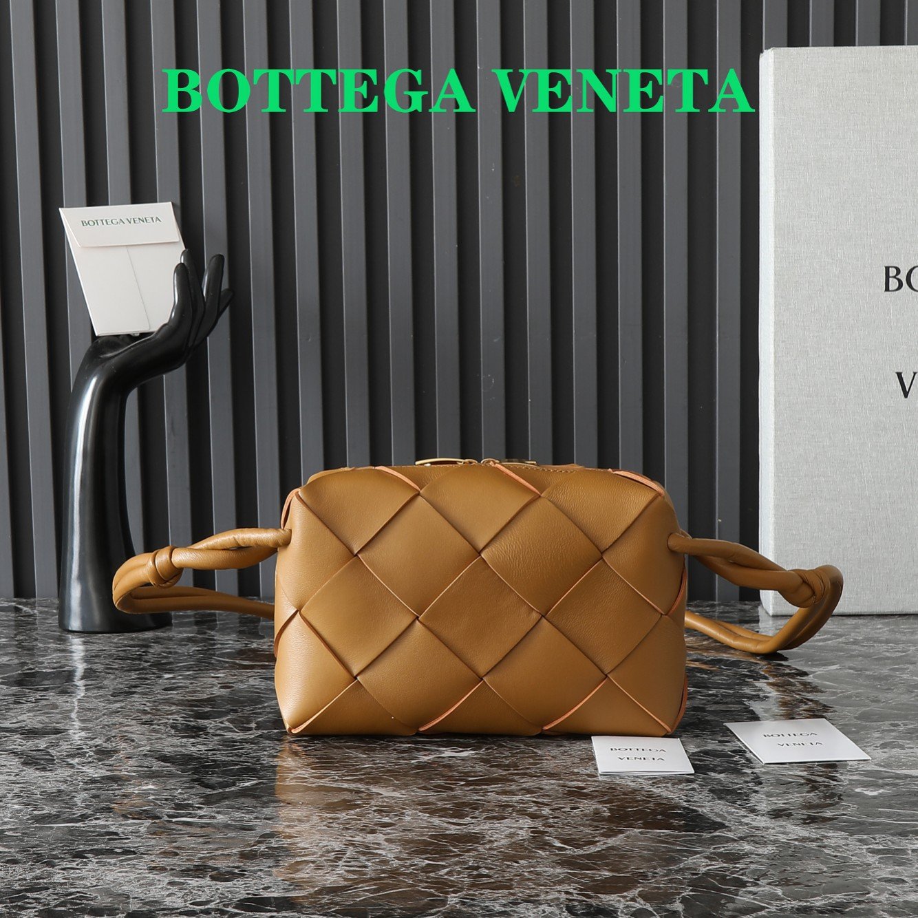 BOTTEGA VENETA