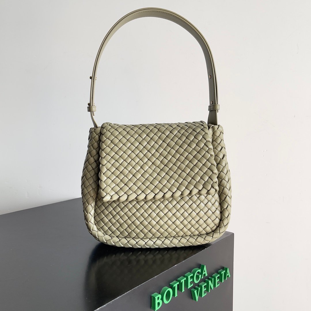 BOTTEGA VENETA