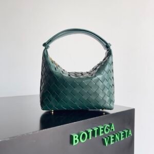 BOTTEGA VENETA