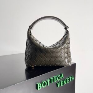 BOTTEGA VENETA