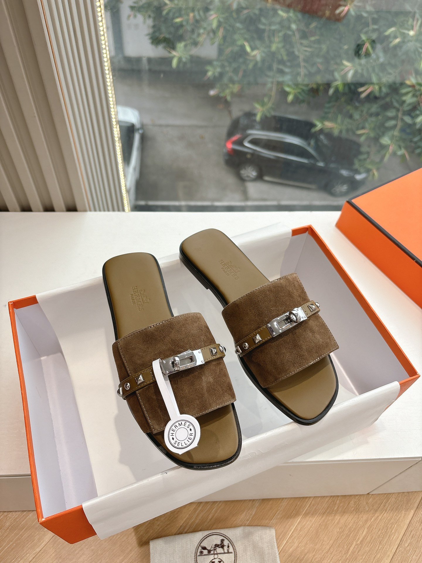 Hermes shoes - Image 3