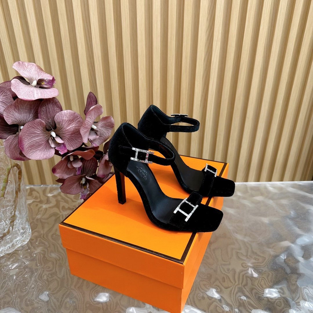 Hermes shoes - Image 3