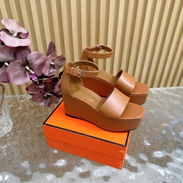 Hermes shoes - Image 3