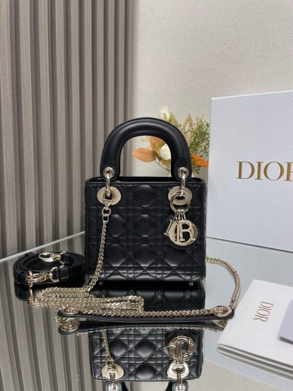 DIOR
