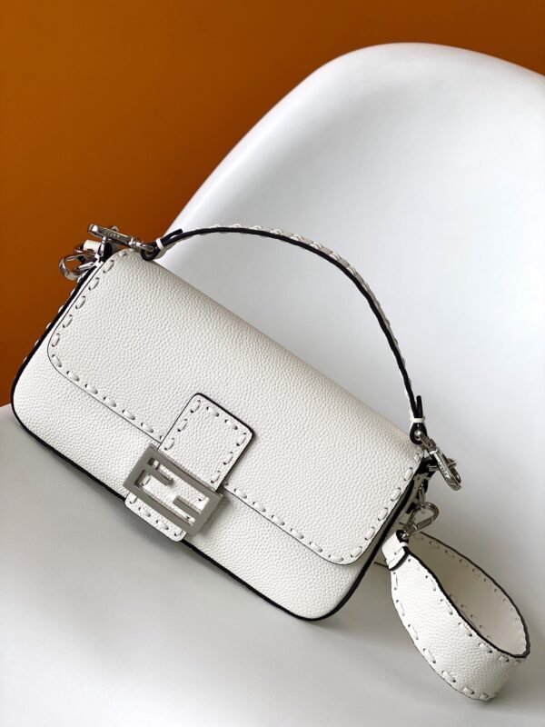 FENDI BAG