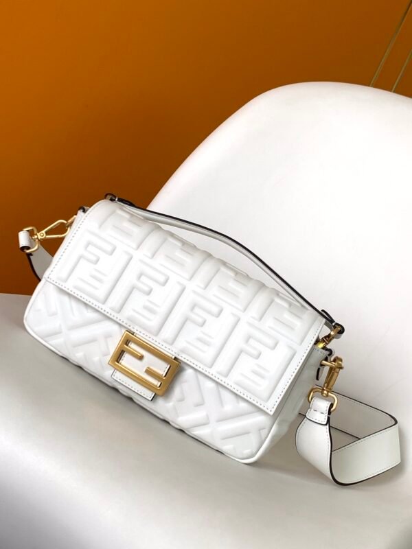 FENDI BAG