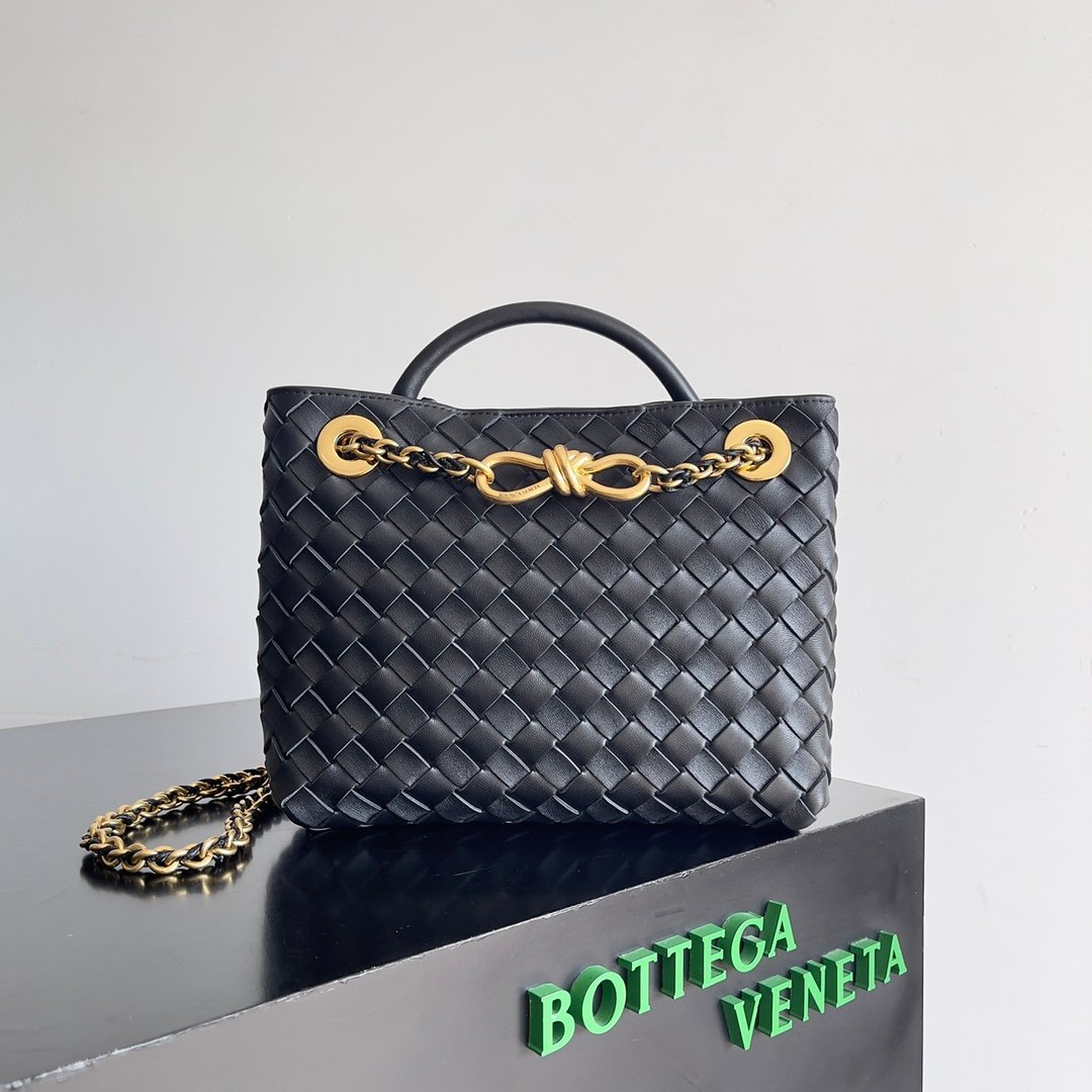 BOTTEGA VENETA